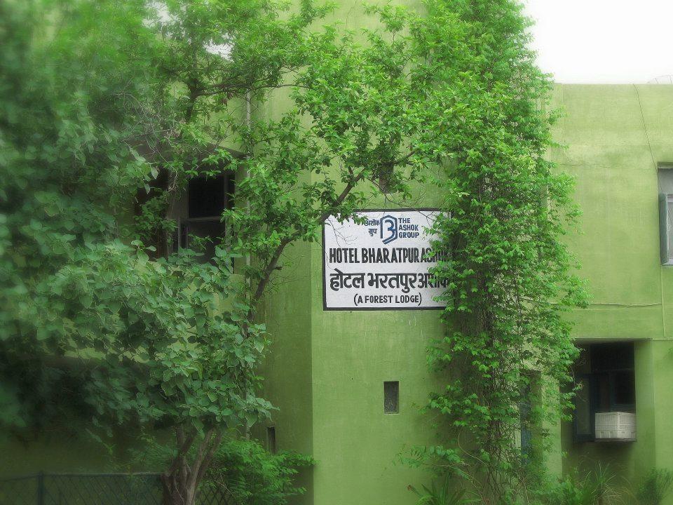 Hotel Bharatpur Ashok Ngoại thất bức ảnh